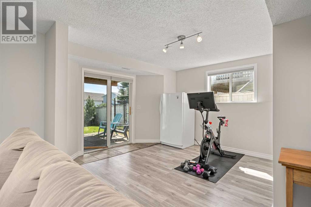 Single Family House for Sale in  Hidden Ranch Boulevard NW Hidden Valley Calgary 