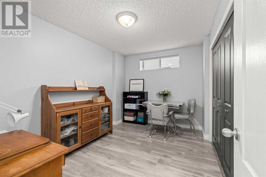 Single Family House for Sale in  Hidden Ranch Boulevard NW Hidden Valley Calgary 
