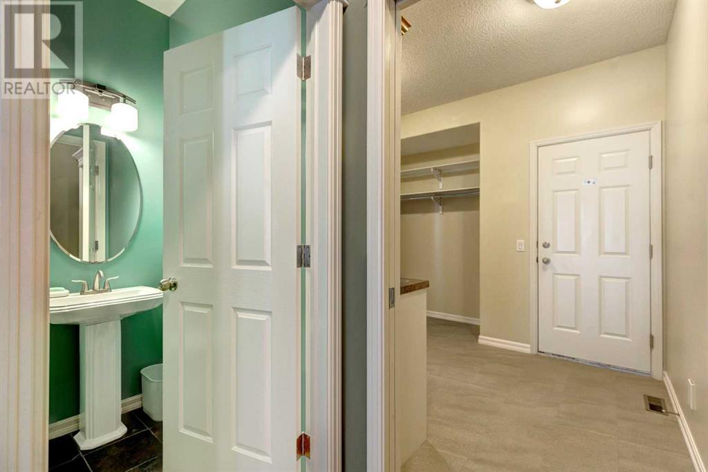 Single Family House Bungalow for Sale in  Evergreen View SW Evergreen Calgary 
