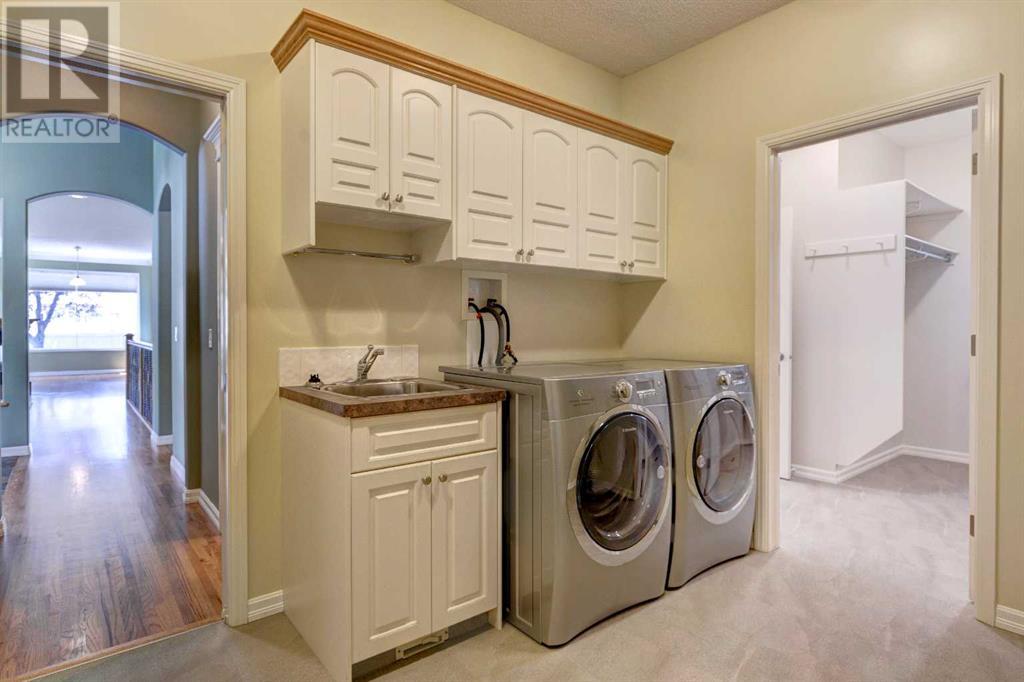 Single Family House Bungalow for Sale in  Evergreen View SW Evergreen Calgary 