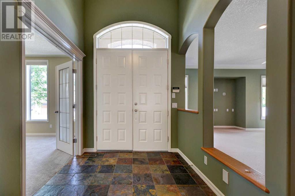 Single Family House Bungalow for Sale in  Evergreen View SW Evergreen Calgary 