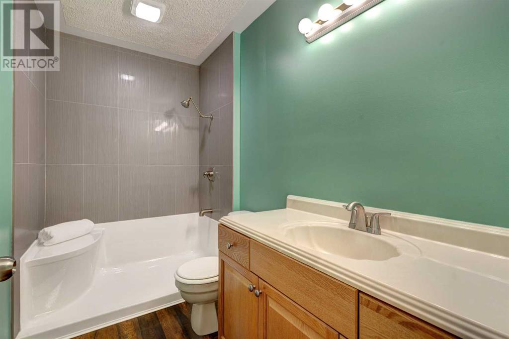 Single Family House Bungalow for Sale in  Evergreen View SW Evergreen Calgary 
