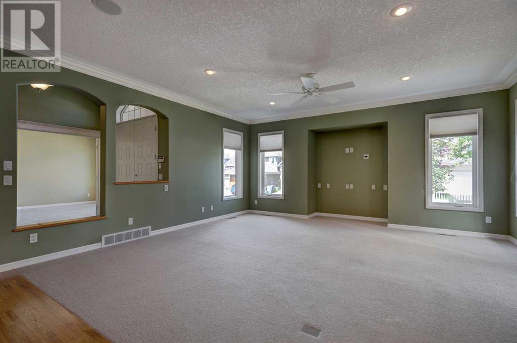 Single Family House Bungalow for Sale in  Evergreen View SW Evergreen Calgary 