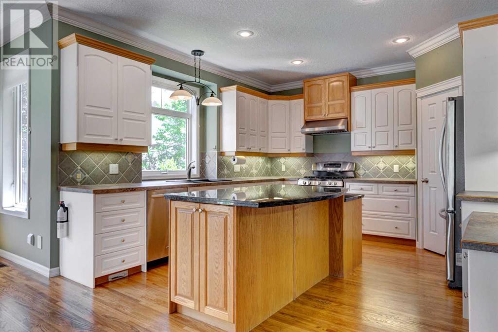 Single Family House Bungalow for Sale in  Evergreen View SW Evergreen Calgary 