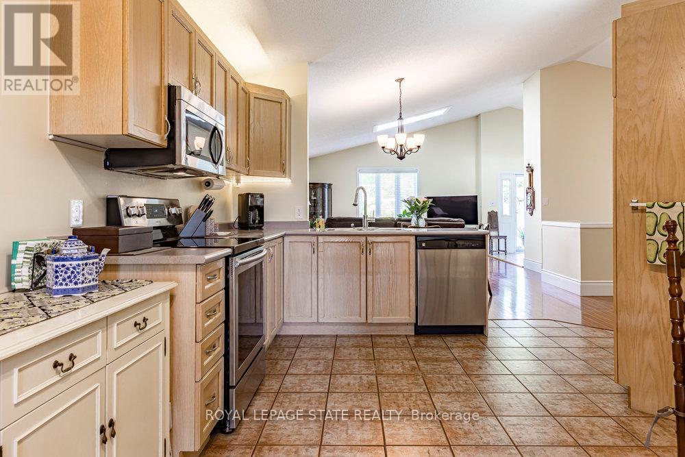 Photo 26 of 1510 Norwood Avenue, Burlington ON