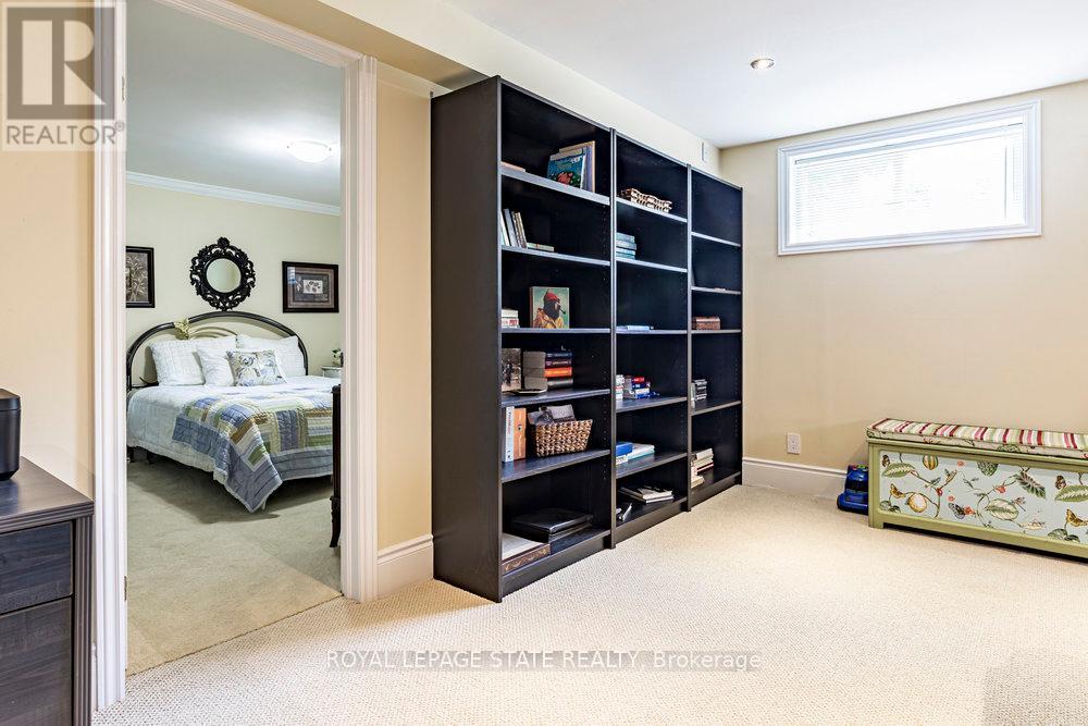 Photo 10 of 1510 Norwood Avenue, Burlington ON
