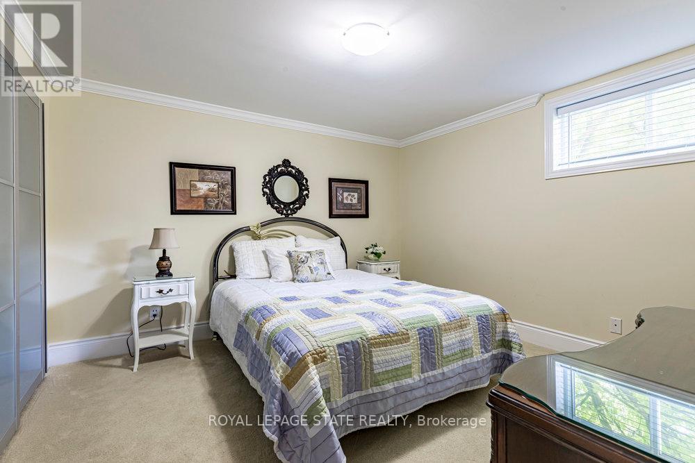 Photo 22 of 1510 Norwood Avenue, Burlington ON
