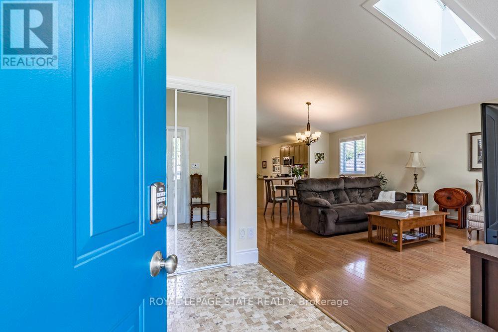 Photo 20 of 1510 Norwood Avenue, Burlington ON
