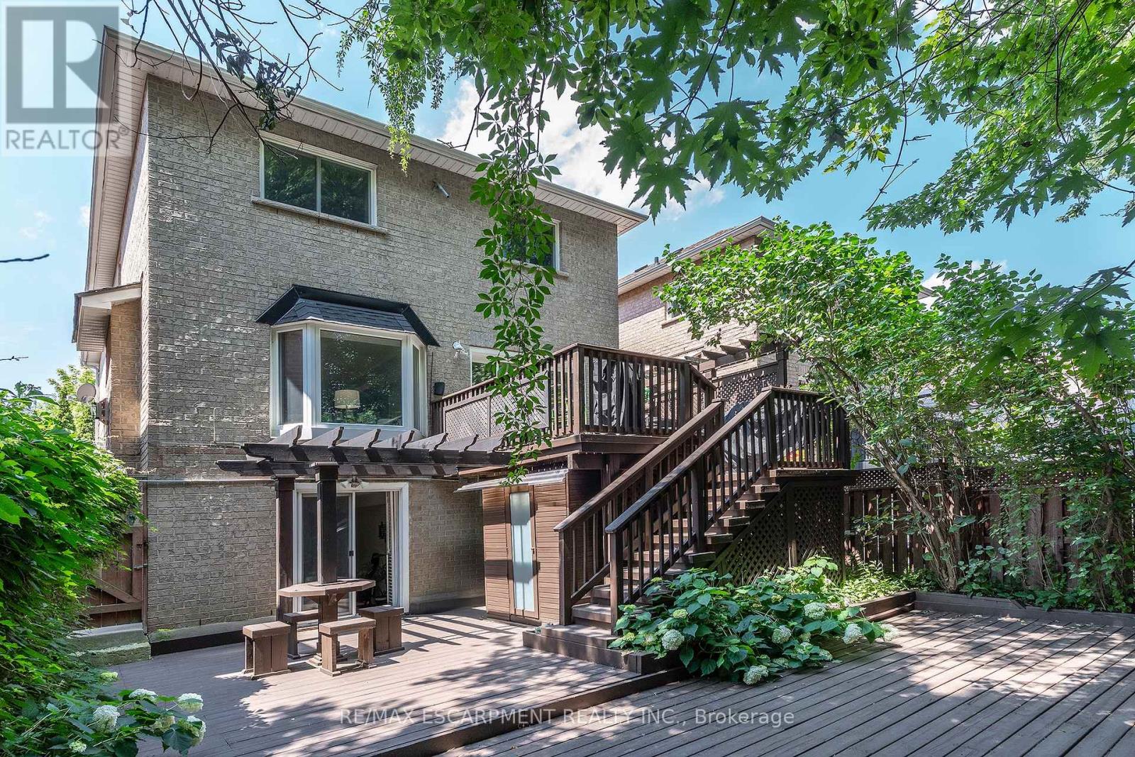Photo 40 of 3770 Forest Bluff Crescent, Mississauga ON