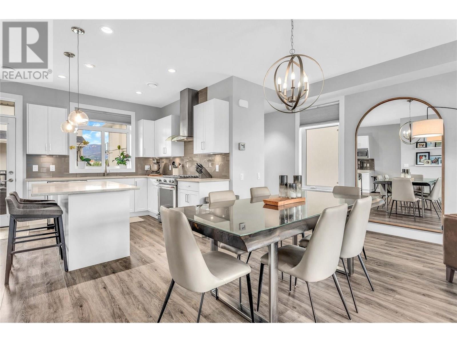 9 1102 Cameron Avenue, Kelowna