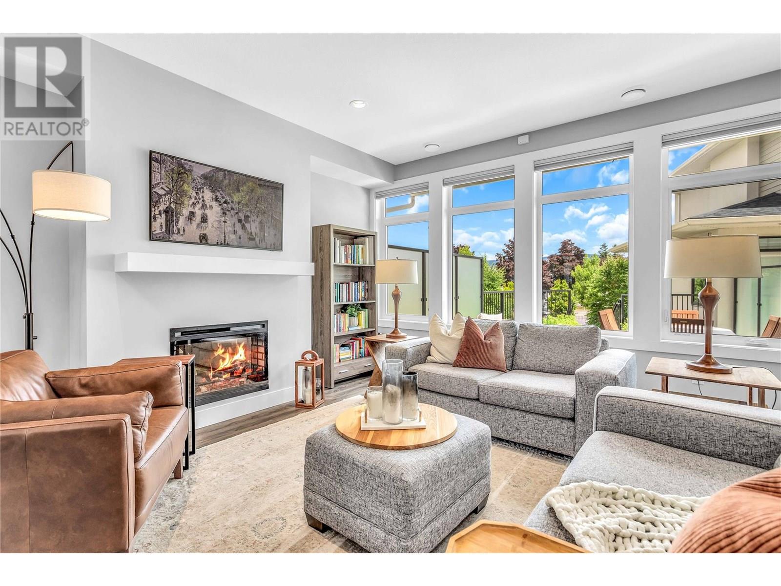 9 1102 Cameron Avenue, Kelowna