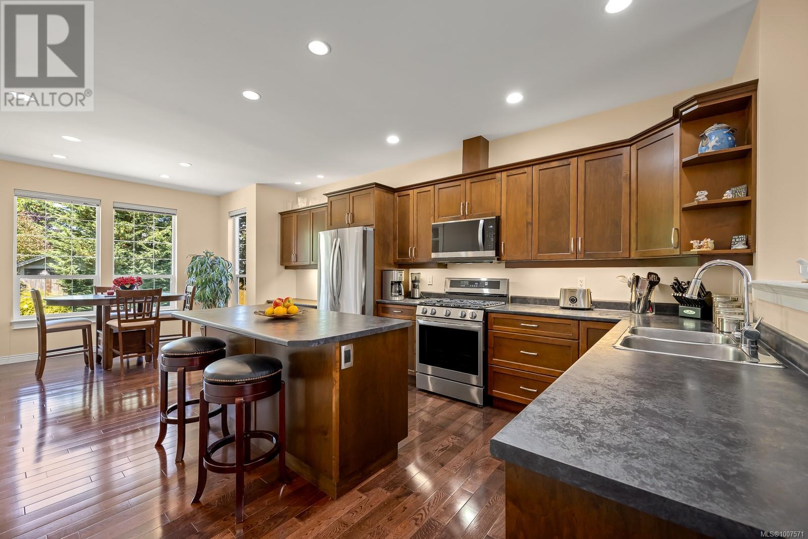 Photo 41 of 126 Vermont Dr, Campbell River BC