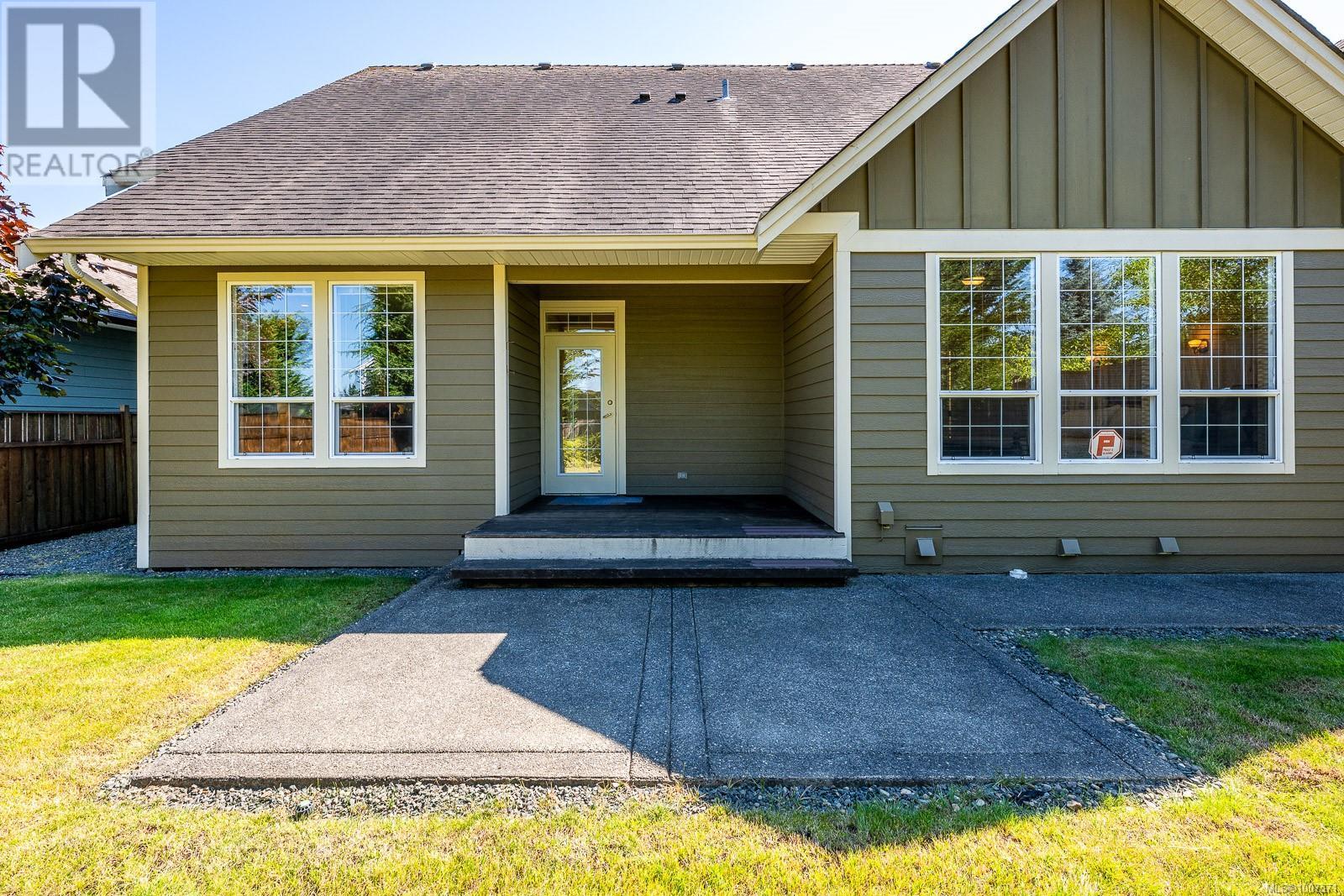Photo 37 of 126 Vermont Dr, Campbell River BC
