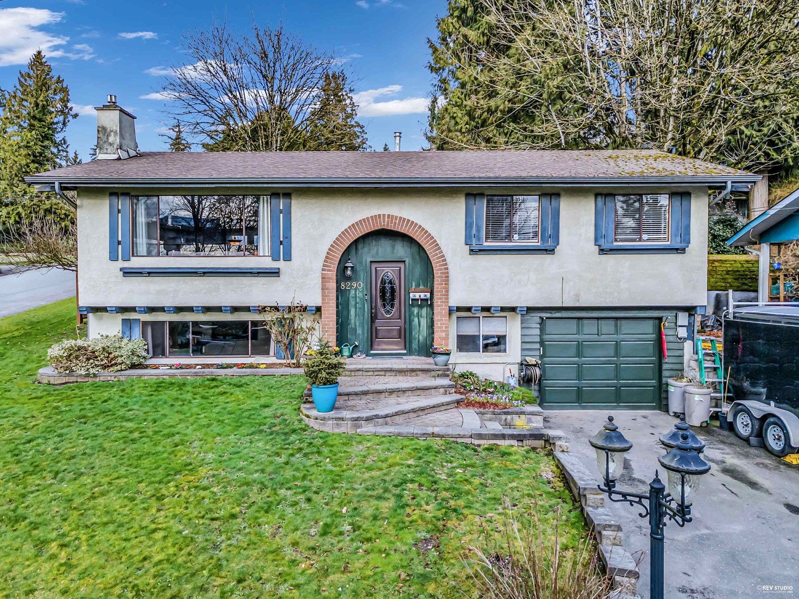 Photo 1 of 8290 Sheaves Road, Delta BC