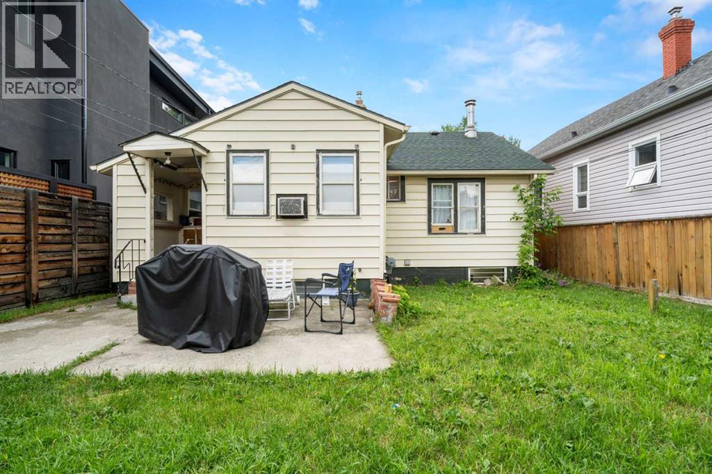 Photo 17 of 715 4 A Street Nw, Calgary AB
