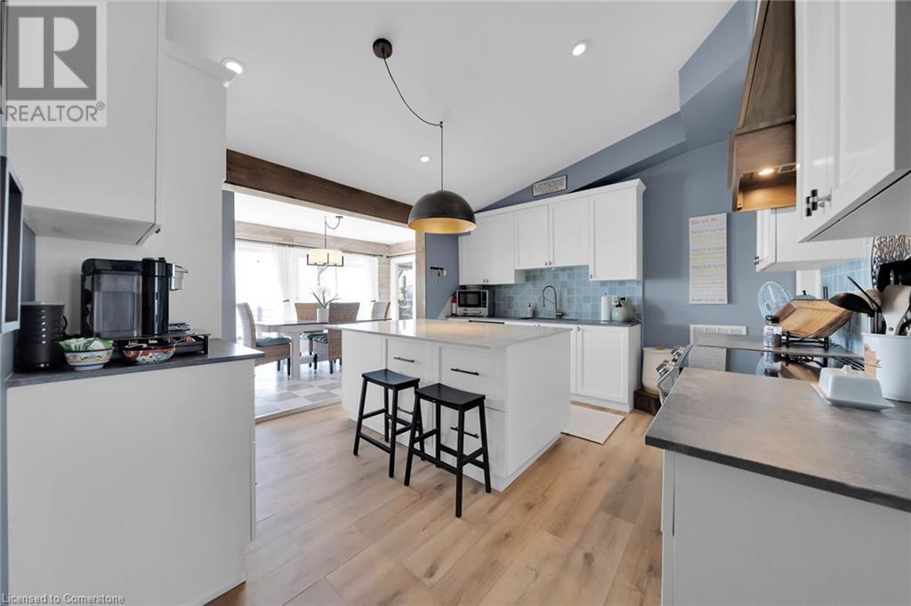 Photo 22 of 1200 Lakeshore Road, Selkirk ON