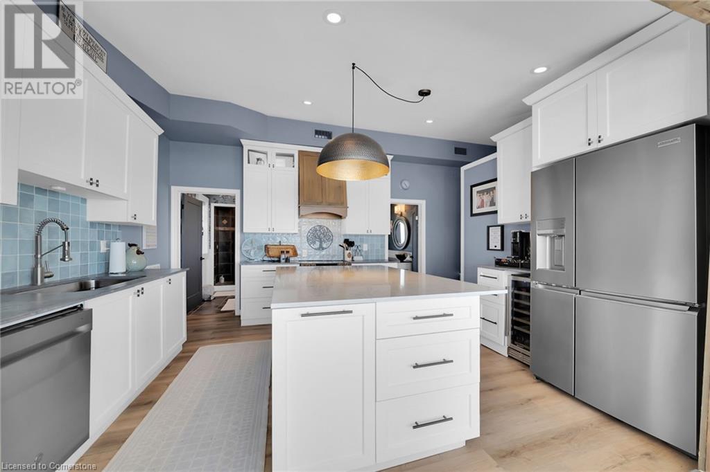 Photo 32 of 1200 Lakeshore Road, Selkirk ON