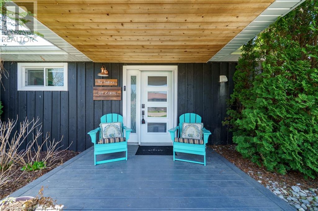 Photo 4 of 1200 Lakeshore Road, Selkirk ON