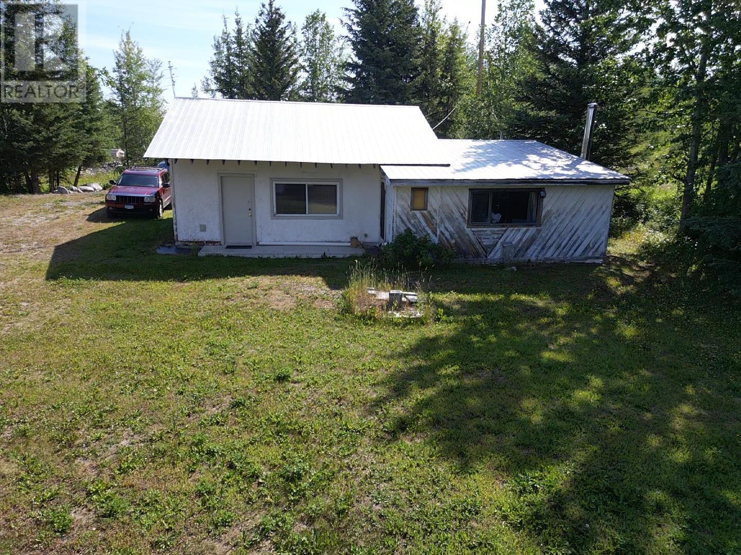1005 LAKEVIEW ROAD, Fraser Lake