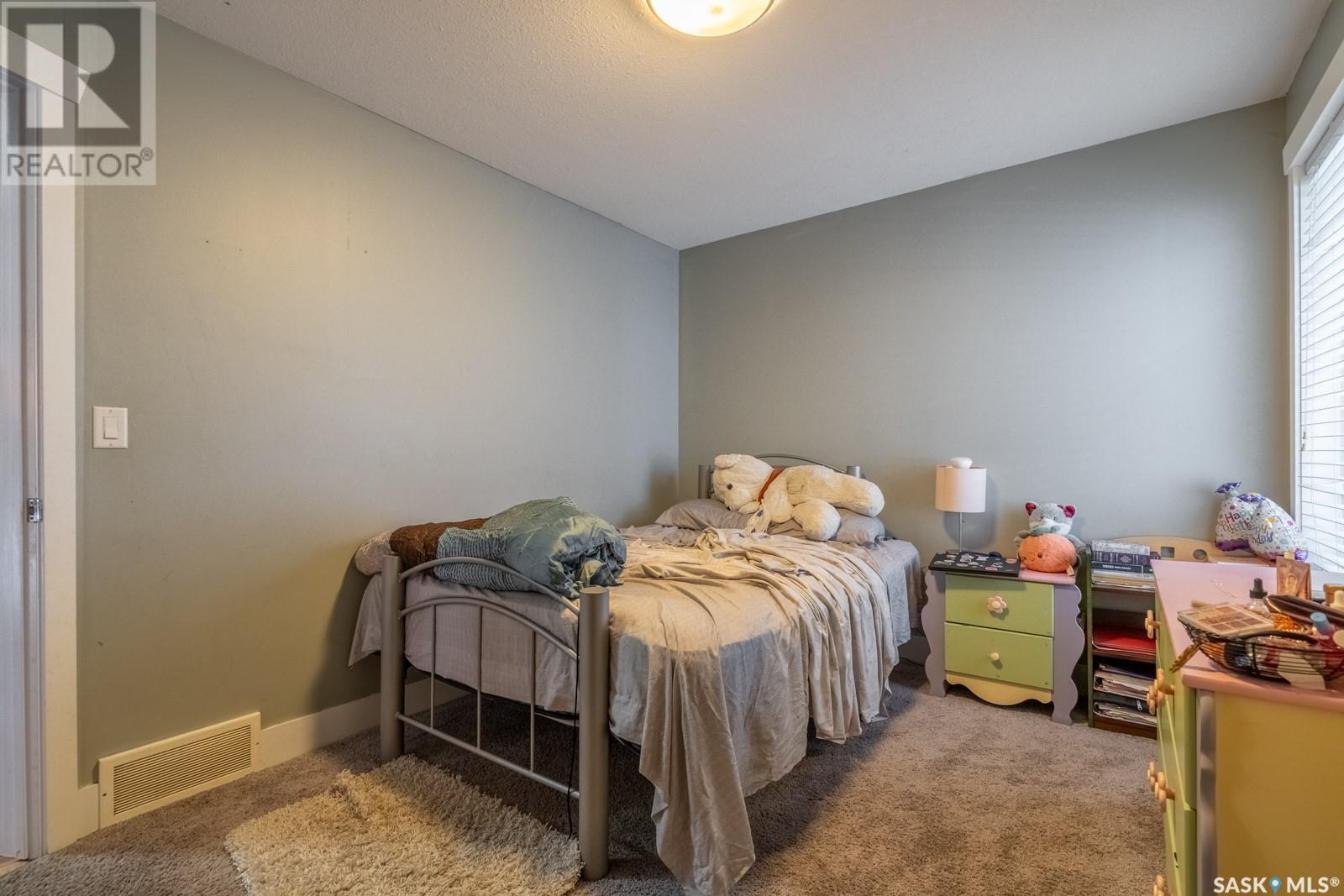 Photo 15 of 5201 Aviator Crescent, Regina SK