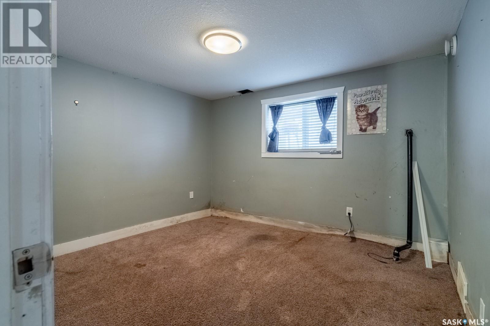 Photo 25 of 5201 Aviator Crescent, Regina SK