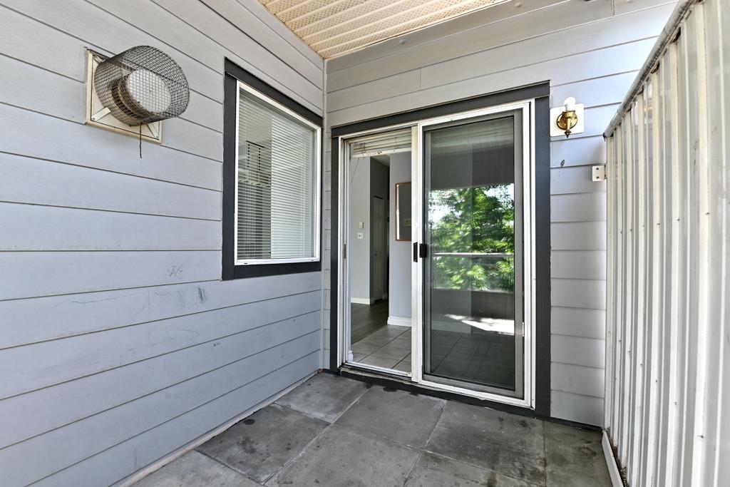 Photo 13 of 201 19897 56 Avenue, Langley BC