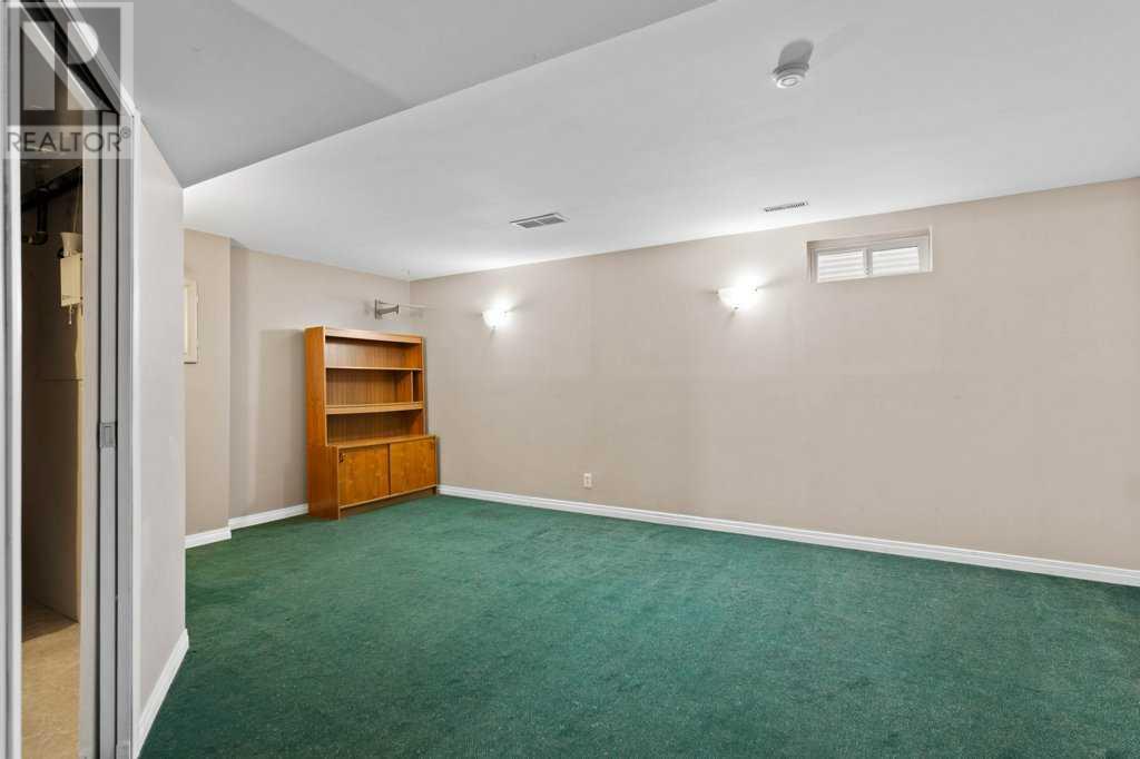 Single Family House for Sale in  Hidden Creek Rise NW Hidden Valley Calgary 