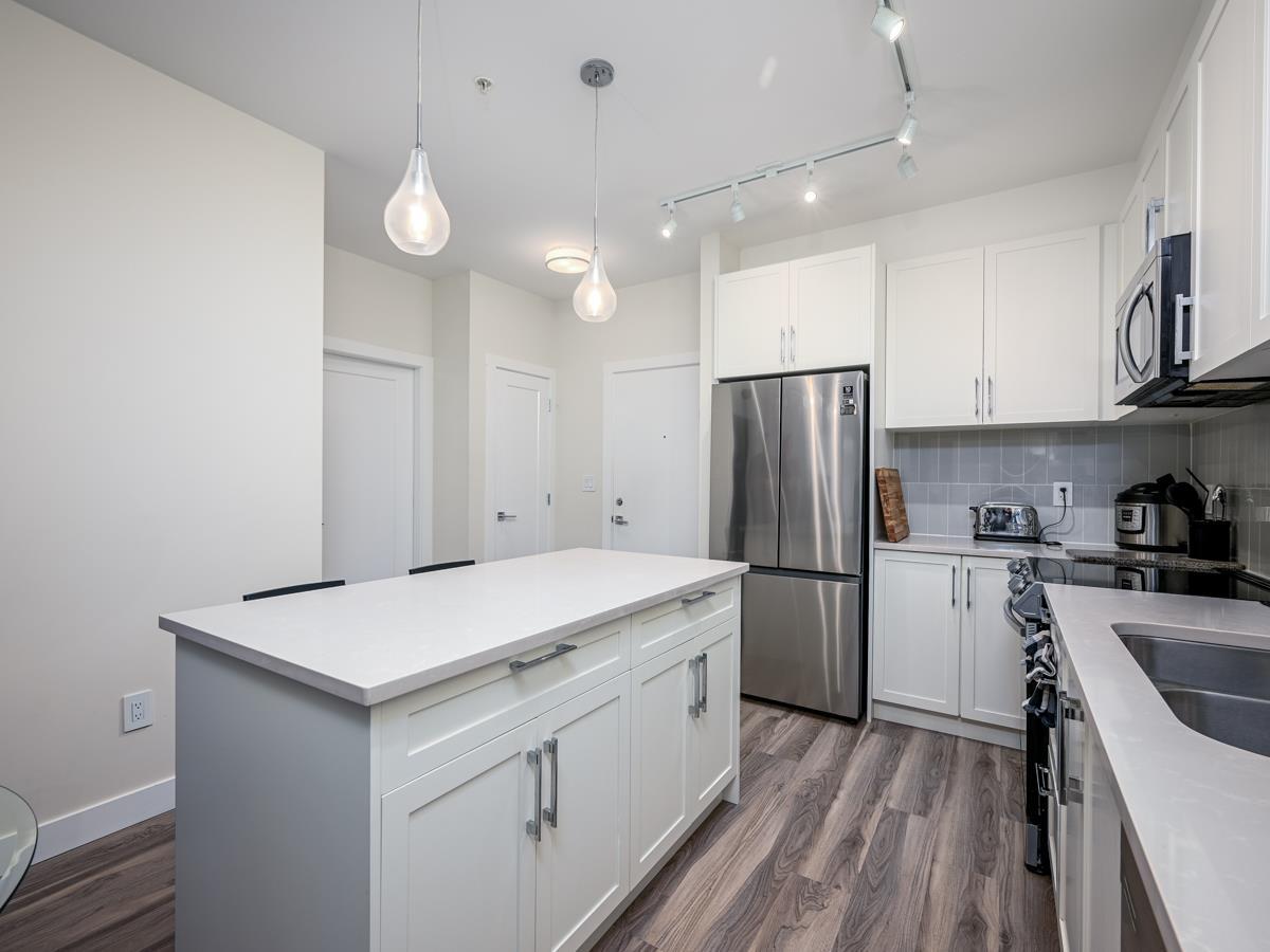 Photo 7 of 203 20356 72 B Avenue, Langley BC