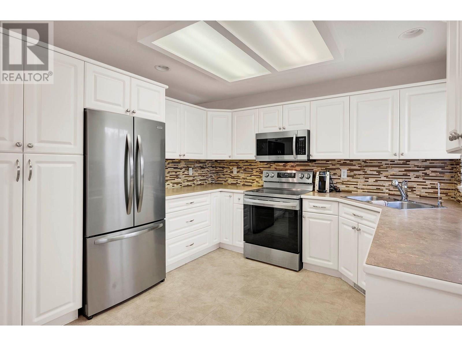 #26 2655 WESTSYDE ROAD - Image 15