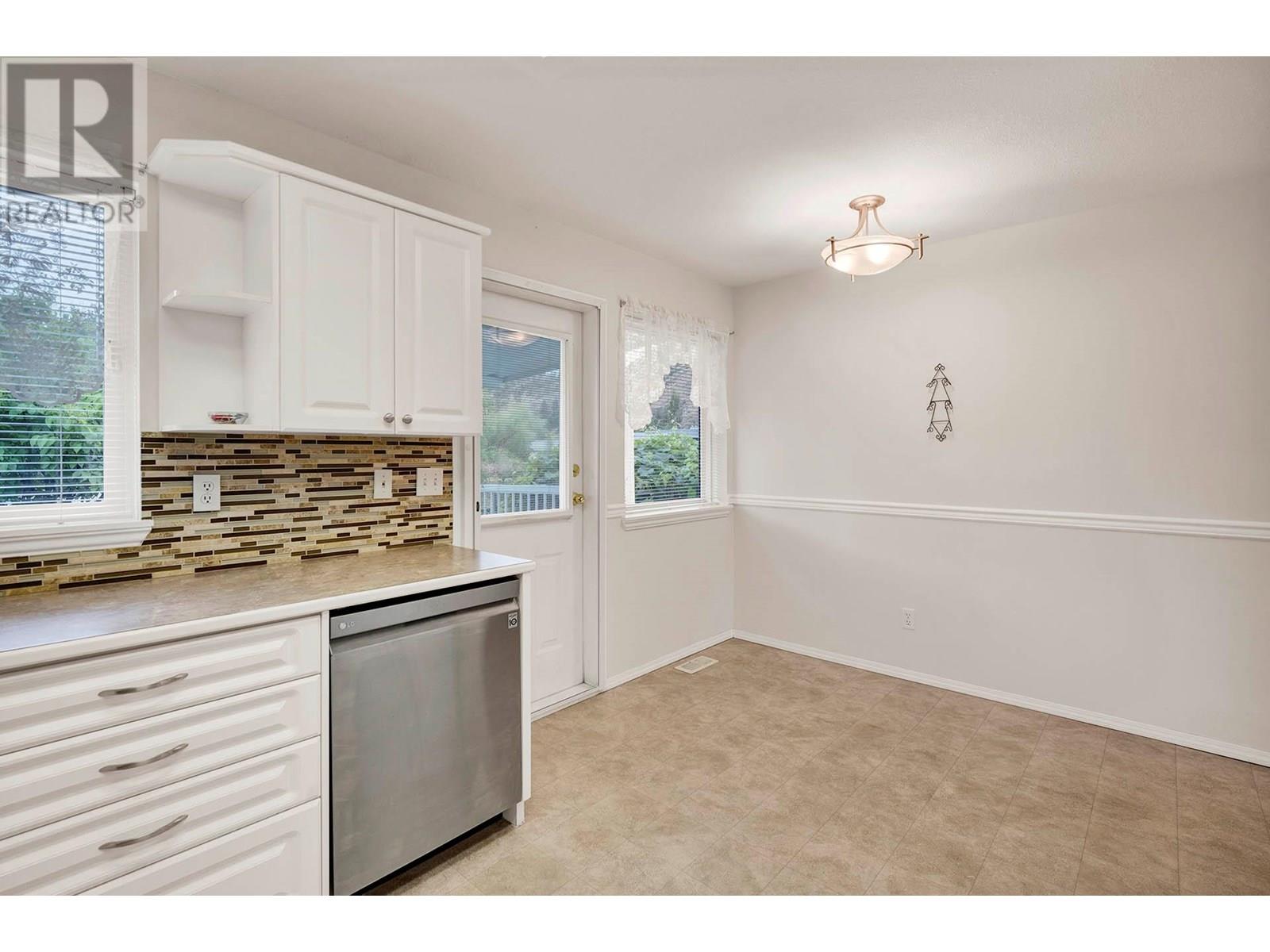 #26 2655 WESTSYDE ROAD - Image 18
