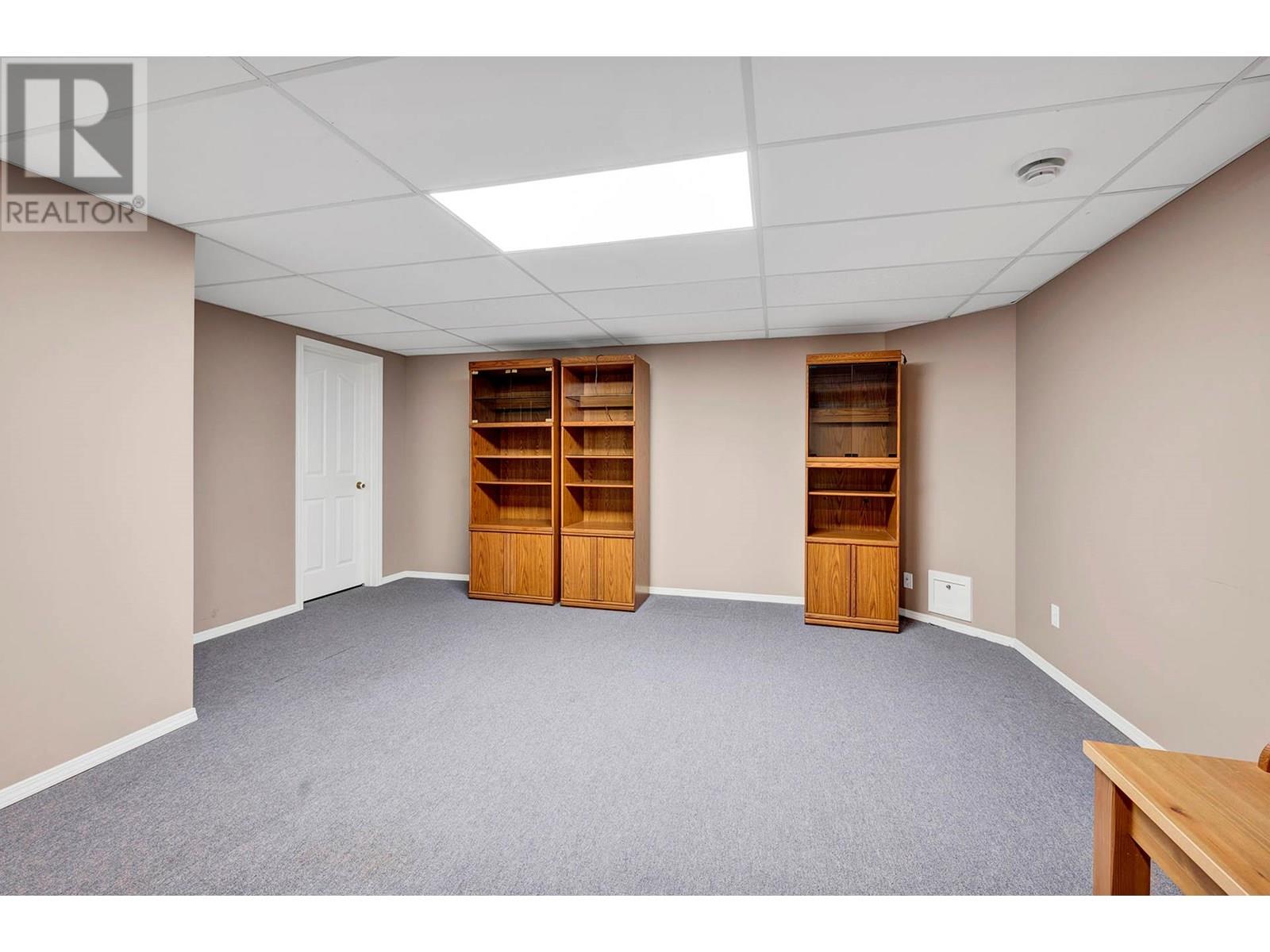 #26 2655 WESTSYDE ROAD - Image 32