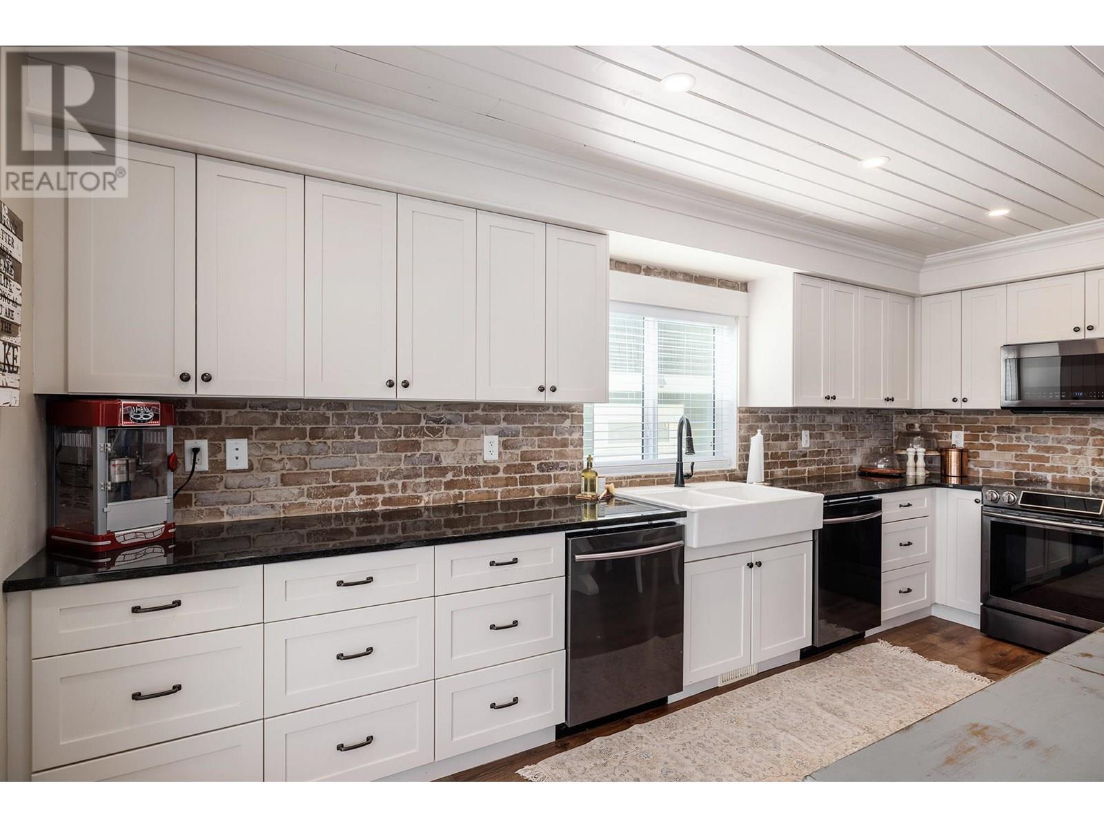  6746 Marbella Loop, Kelowna