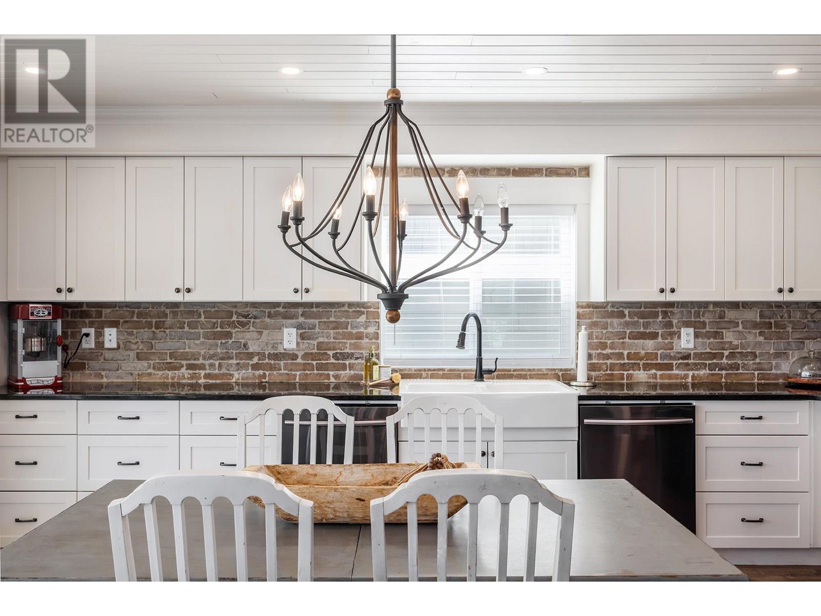  6746 Marbella Loop, Kelowna
