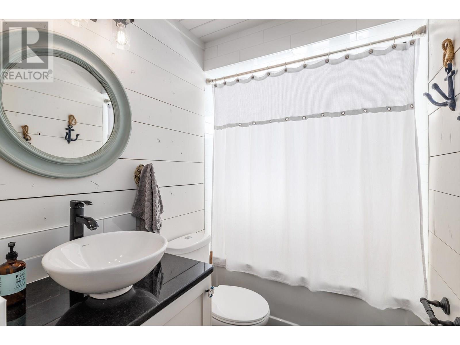  6746 Marbella Loop, Kelowna