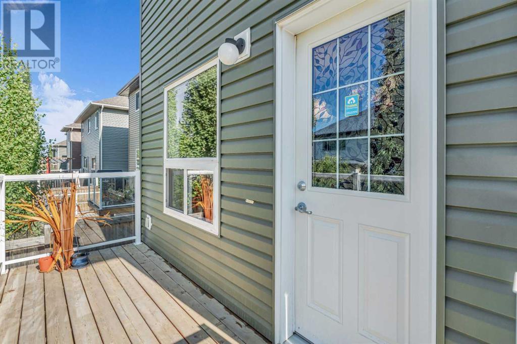 Single Family House for Sale in  Everhollow Green SW Evergreen Calgary 