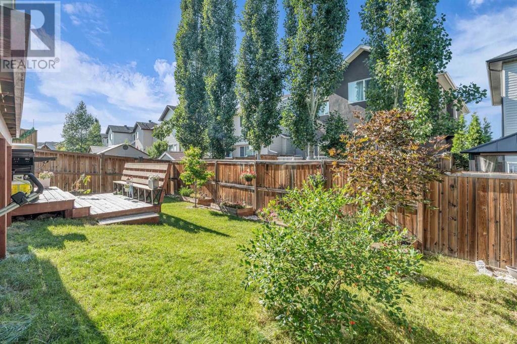 Single Family House for Sale in  Everhollow Green SW Evergreen Calgary 