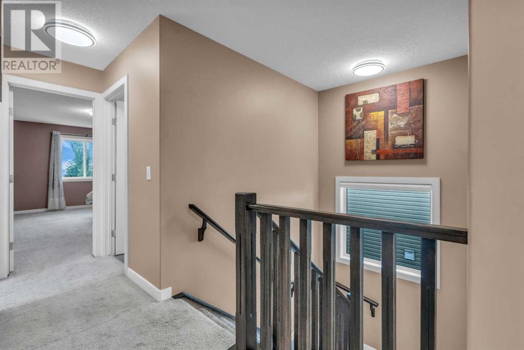 Single Family House for Sale in  Everhollow Green SW Evergreen Calgary 