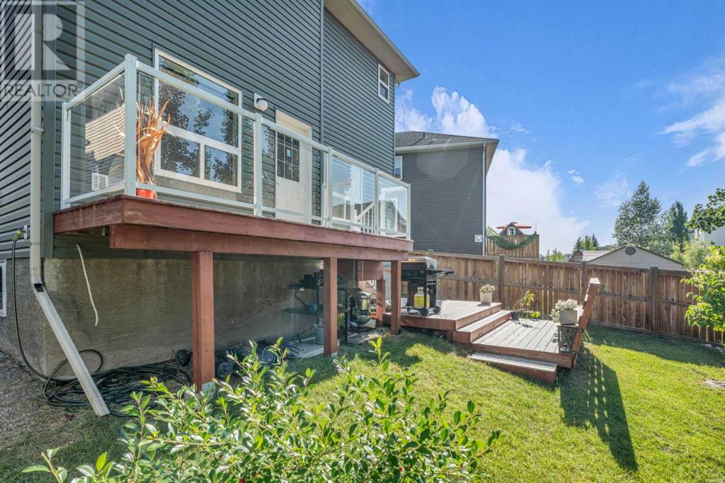 Single Family House for Sale in  Everhollow Green SW Evergreen Calgary 