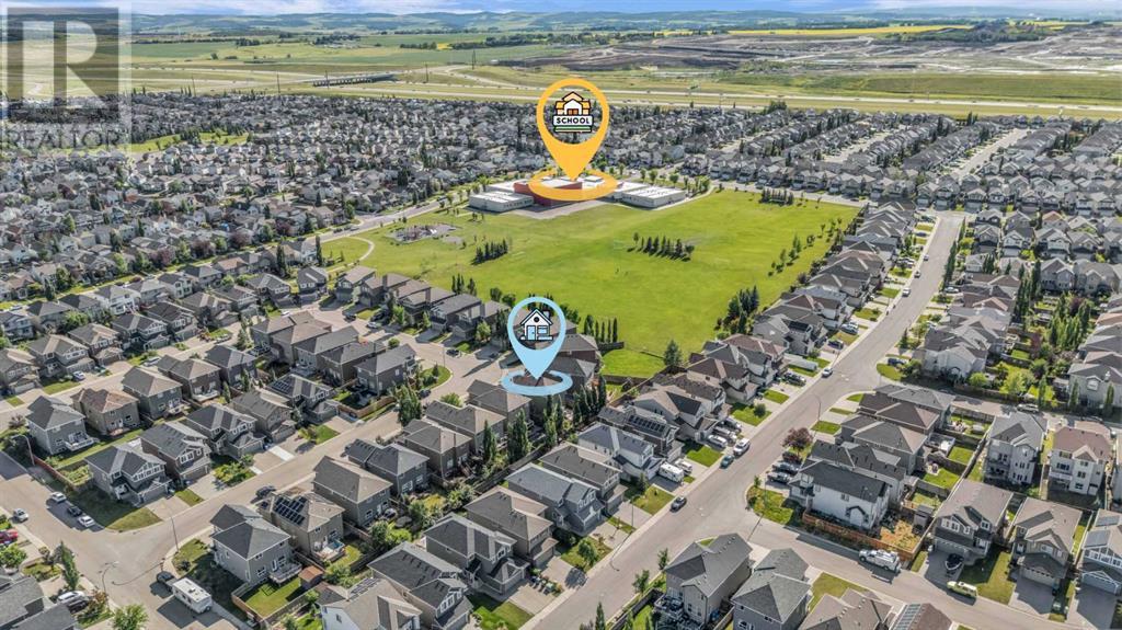 Single Family House for Sale in  Everhollow Green SW Evergreen Calgary 