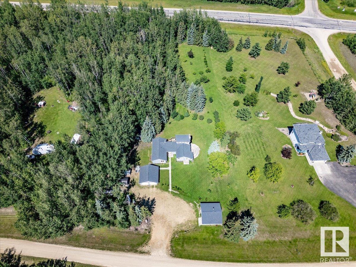 Photo 45 of 8 465070 Rge Road 20, Rural Wetaskiwin County AB