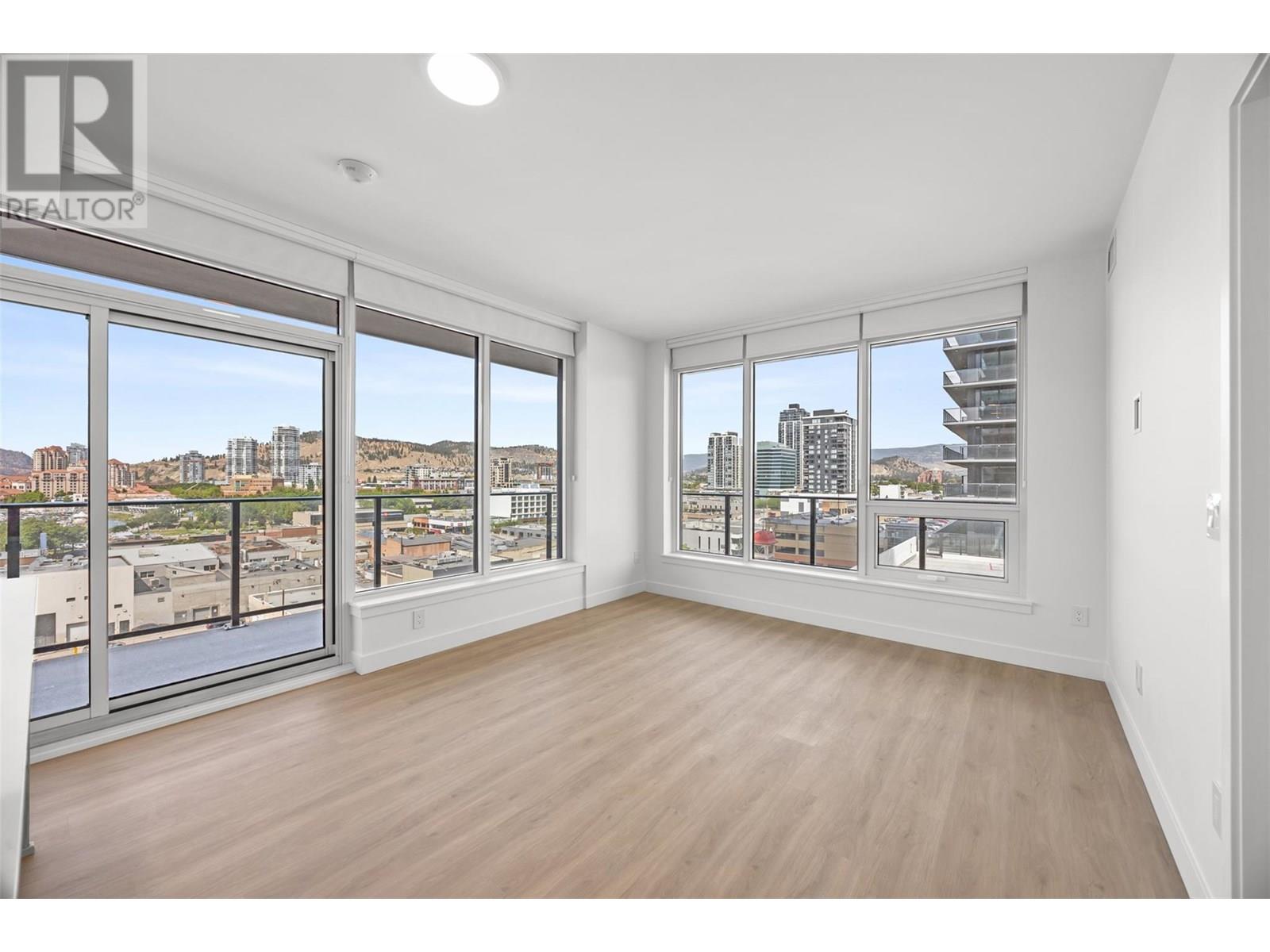Photo 15 of 238 Leon Avenue Unit 702, Kelowna BC