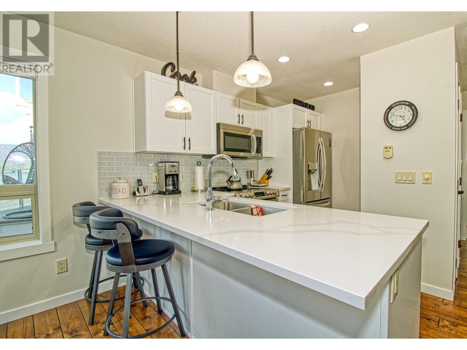 24 6985 Barcelona Drive, Kelowna