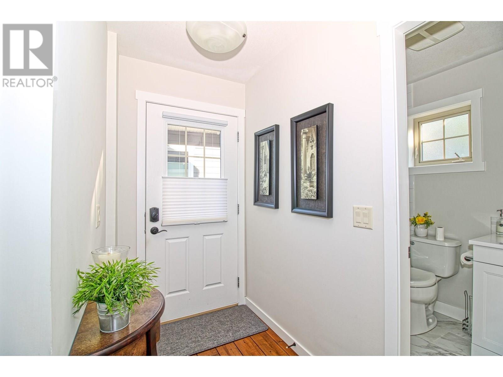 24 6985 Barcelona Drive, Kelowna