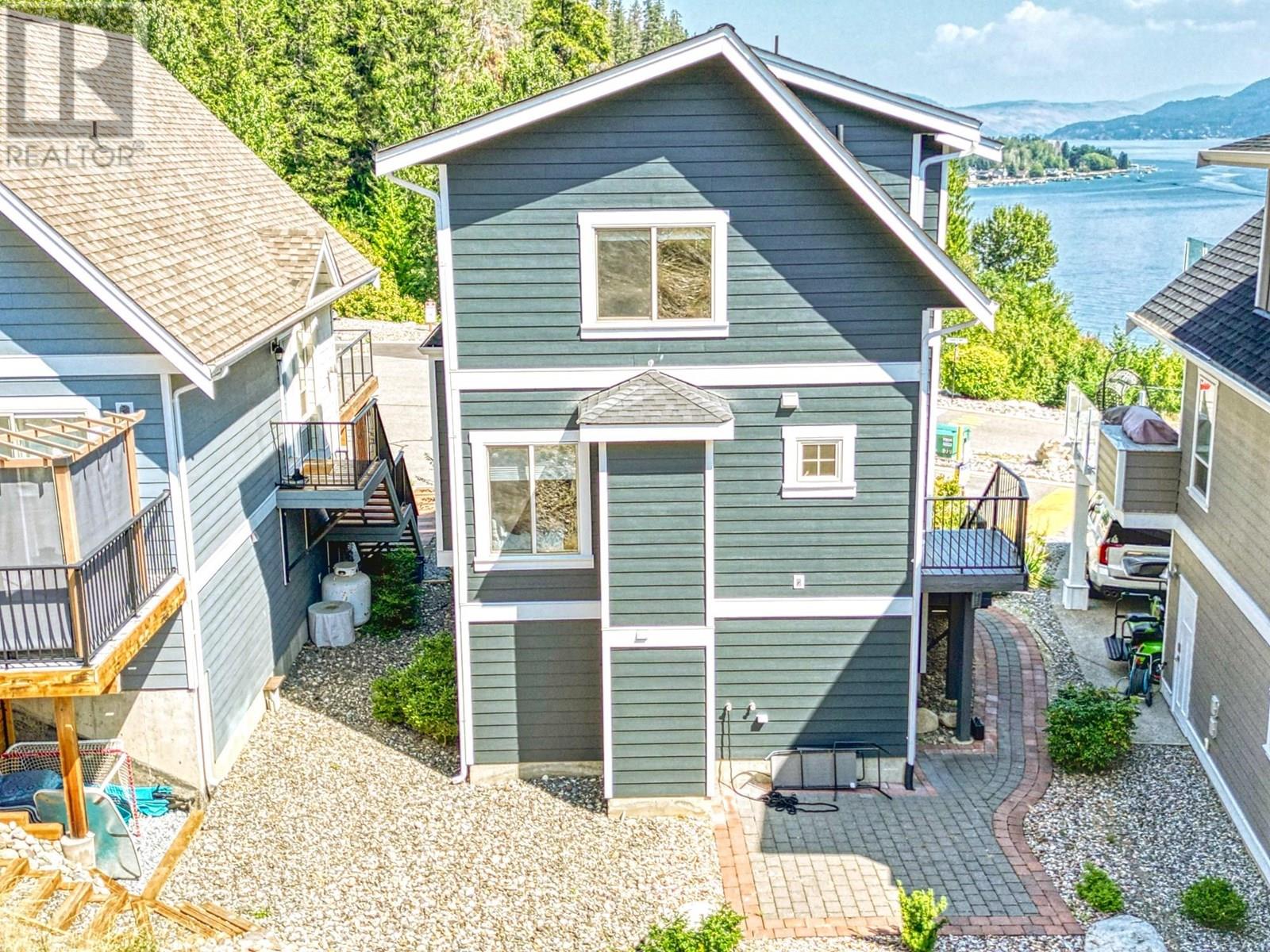 24 6985 Barcelona Drive, Kelowna