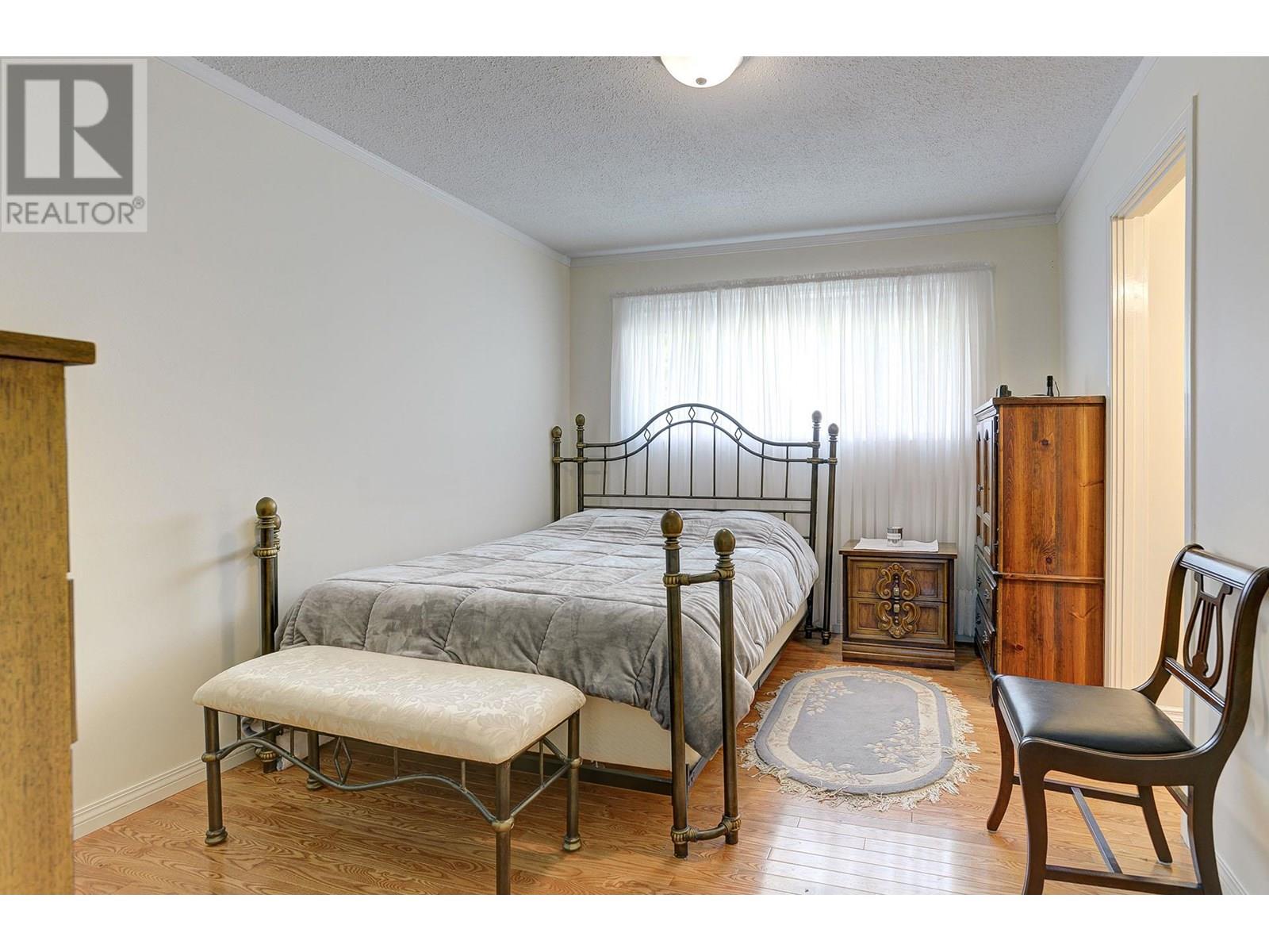 Photo 11 of 660 Valdes Drive, Kamloops BC