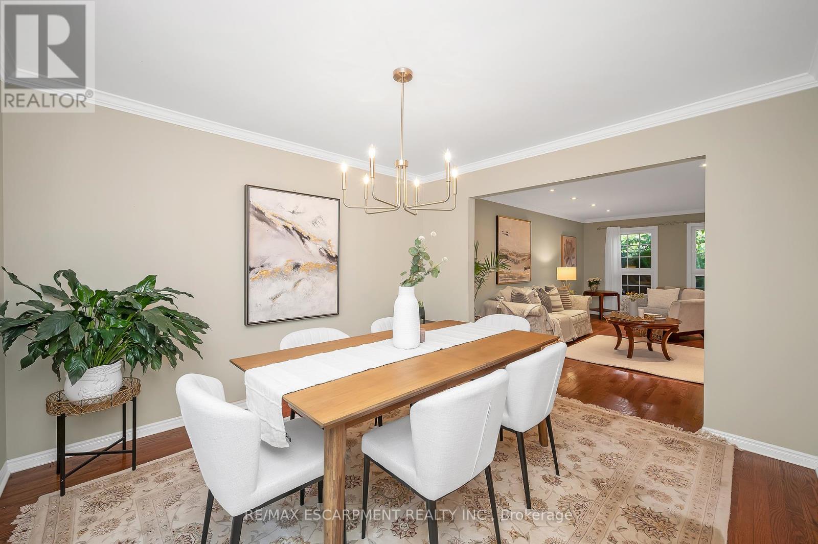 Photo 10 of 1355 Edgeware Road, Oakville ON