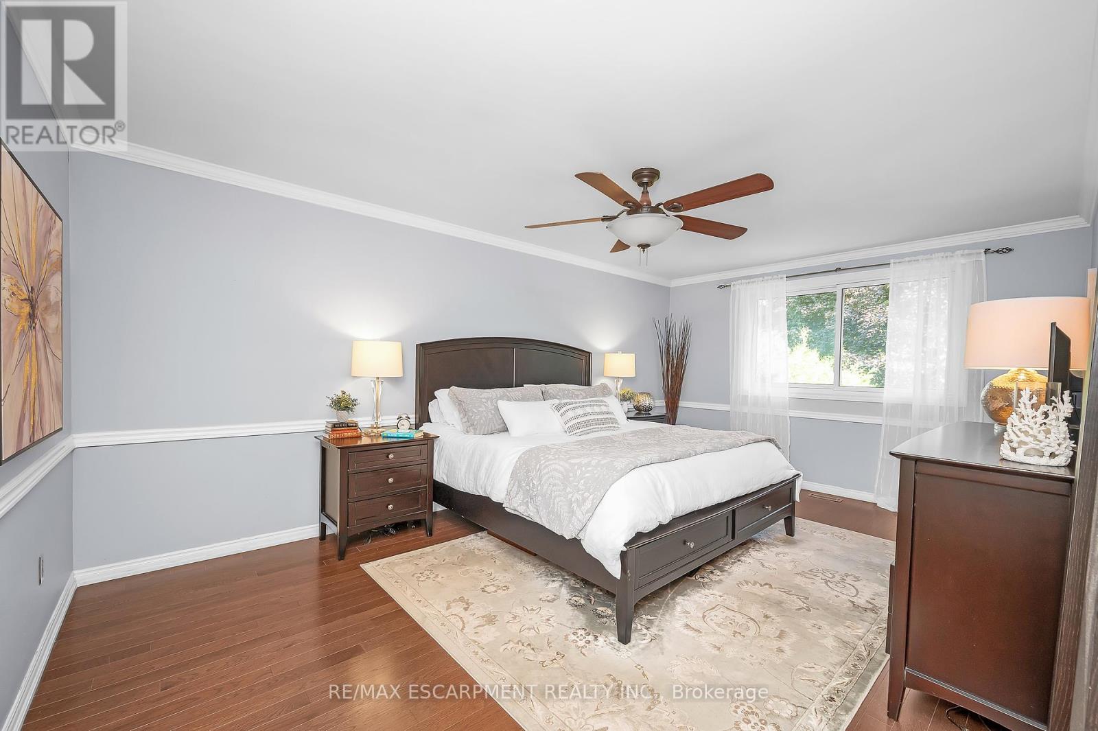 Photo 21 of 1355 Edgeware Road, Oakville ON