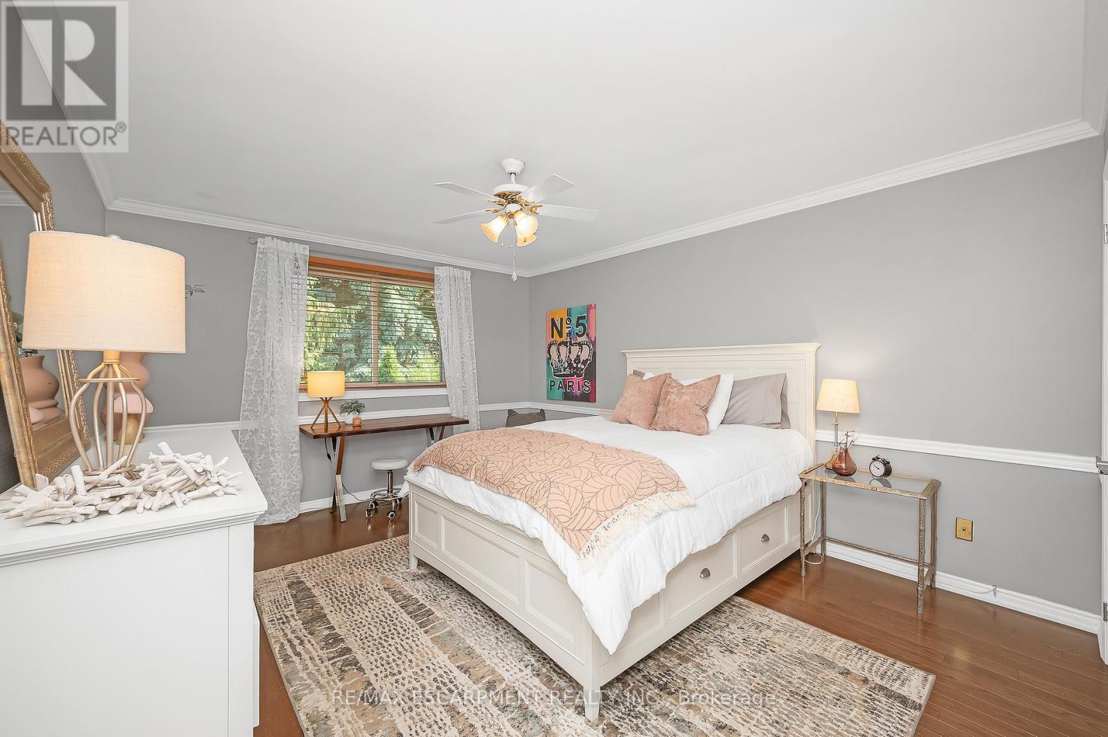 Photo 31 of 1355 Edgeware Road, Oakville ON