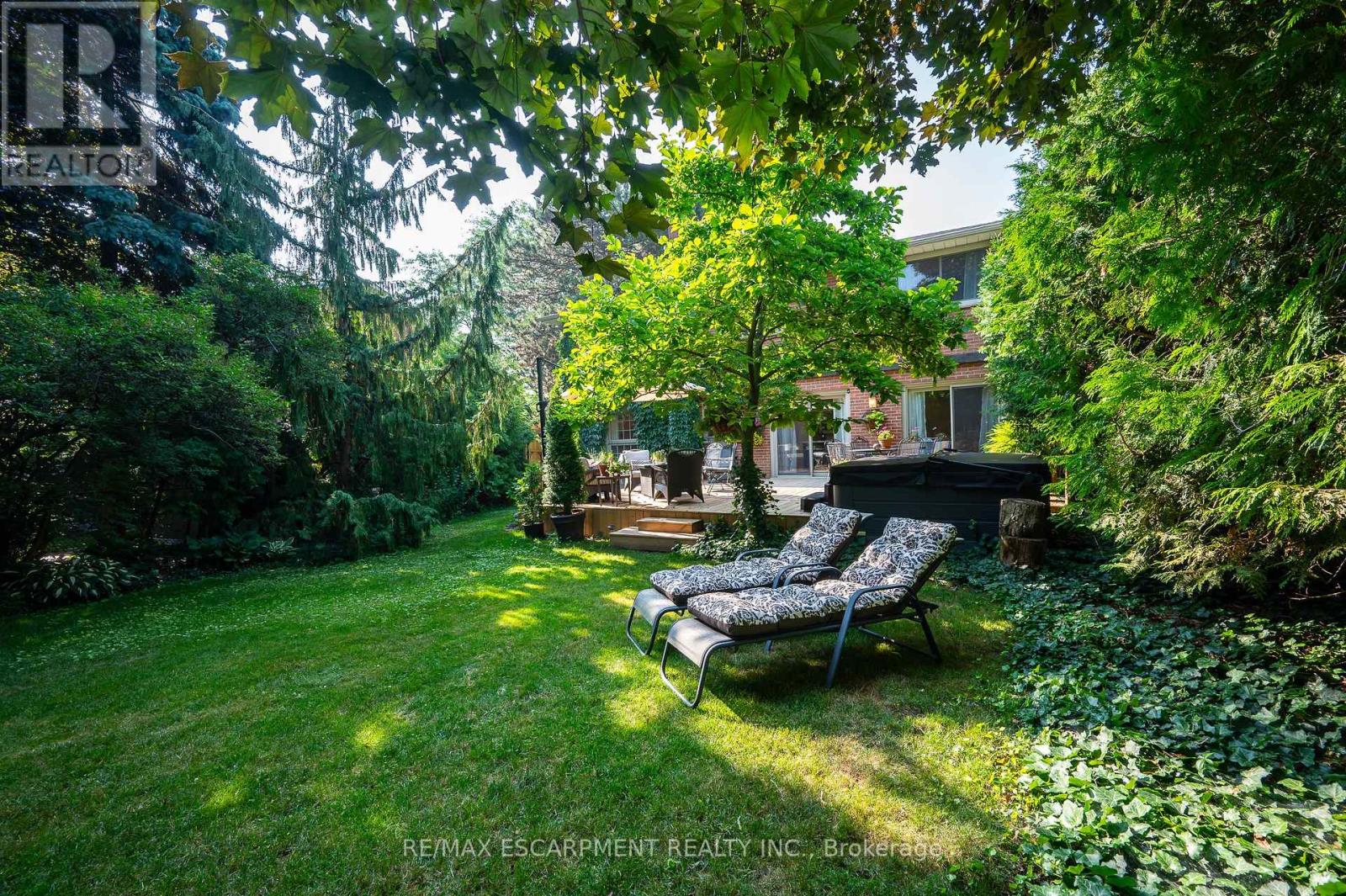 Photo 40 of 1355 Edgeware Road, Oakville ON
