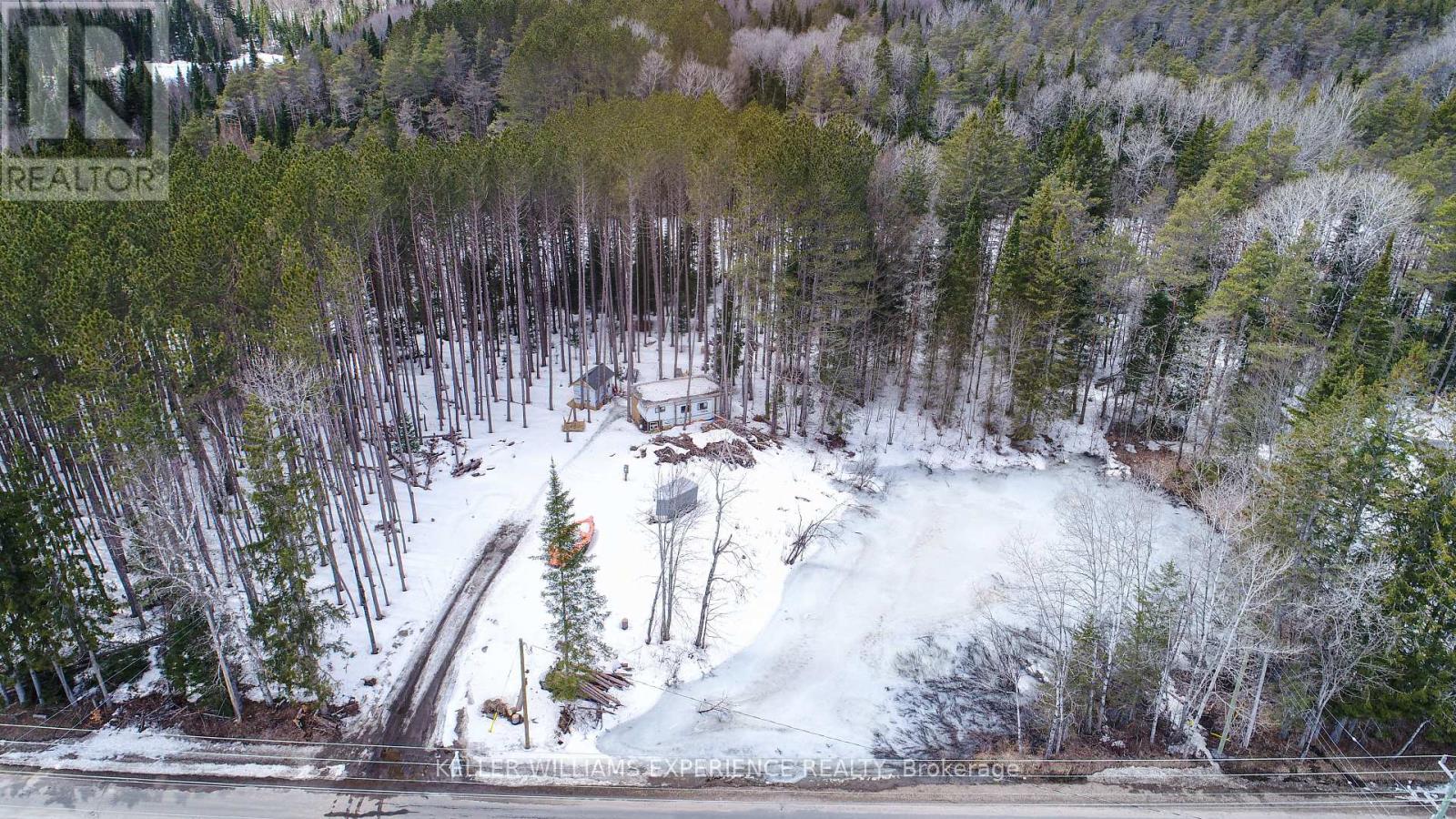 Photo 2 of 1318 Old North Road, Huntsville ON